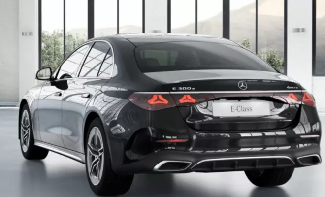 Mercedes E 300e de location chez Vendôme Plaza à Boulogne-Billancourt